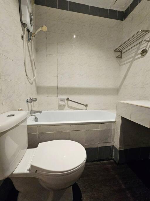 Good2stay 2-4pax L 1r1b L 1 Parking L Coway Water L Unifi L Swimming Pool *