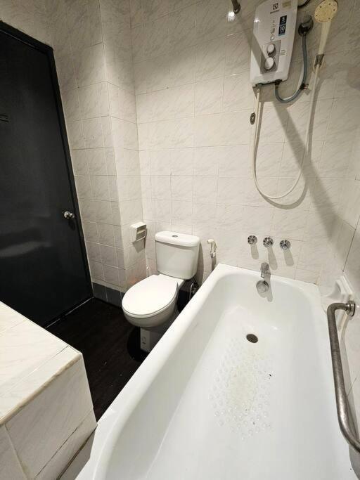Good2stay 2-4pax L 1r1b L 1 Parking L Coway Water L Unifi L Swimming Pool Malacca